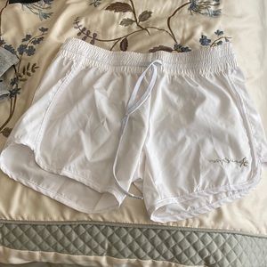 woman’s shorts